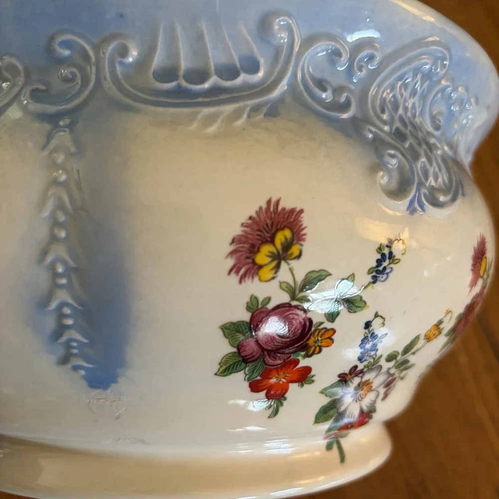 Arnel's Chamber Pot Roses Vintage Blue Painted Roses Floral Embossed Made In USA